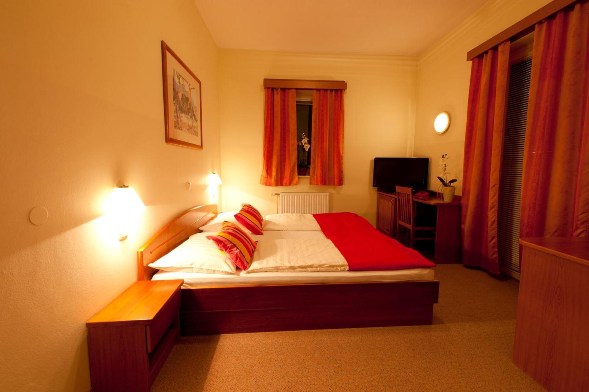 Hotel Bajt Maribor Rom bilde